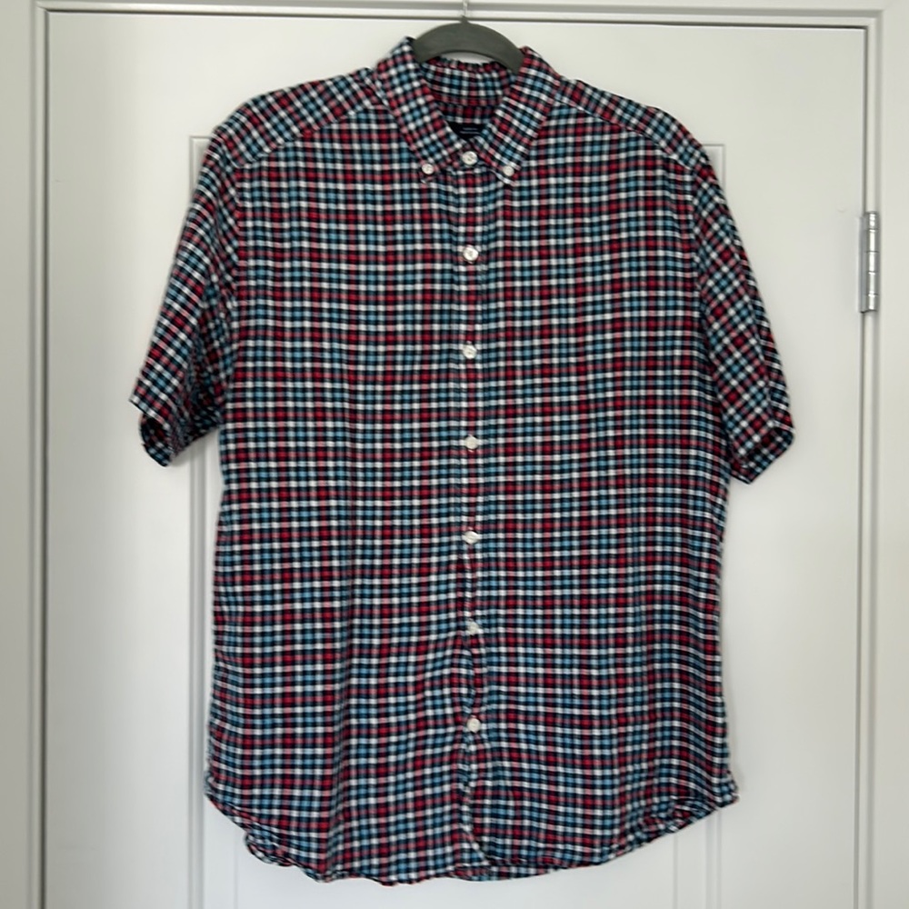 GAP Medium Short Sleeve Button Down Shirt, Linen Cotton Blend, Lightweight